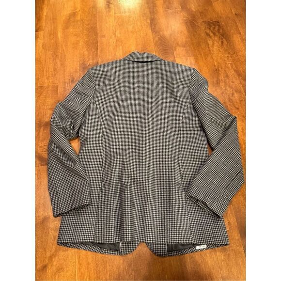 Woman’s Eddie Bauer wool blazer jacket - Picture 6 of 6